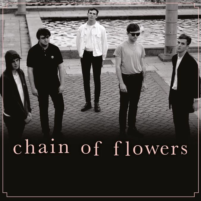 Chain Of Flowers 